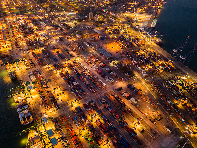 英國強化移民執法 嚴打非法務工