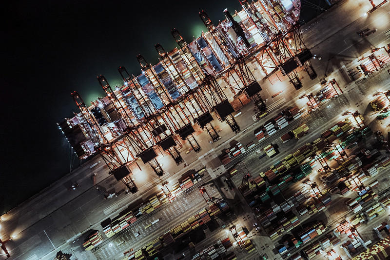 人民幣兌美元中間價下調34個基點