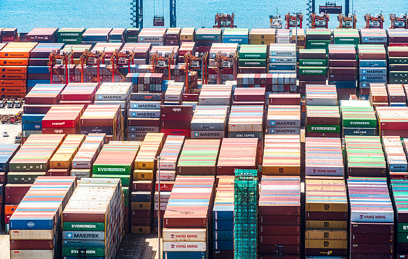 孟加拉國空軍一架飛機墜毀致2人死亡