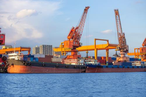 鹽礦采空區(qū)蝶變“能源糧倉(cāng)”__上海忠信貨運(yùn)