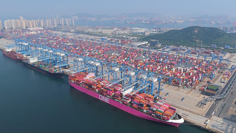 印度安得拉邦發生交通事故 致9死10傷