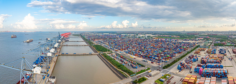 中遠海運新型LNG滾裝船“成康口”號亮相，開啟綠色航運新征程（國際海運新聞資訊）