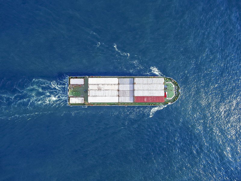 多家快遞公司回應：完全公開個人信息的快遞訂單不被允許