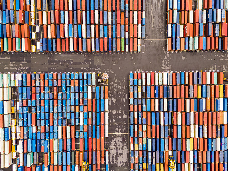 支付寶：超10萬個驛站快遞柜現在可“碰一下”取快遞