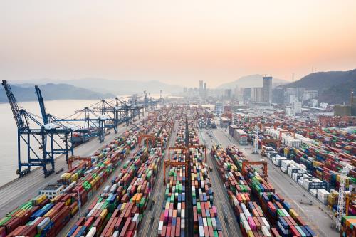 貨柜運價指數下跌4%,地中海航線逆勢上漲北