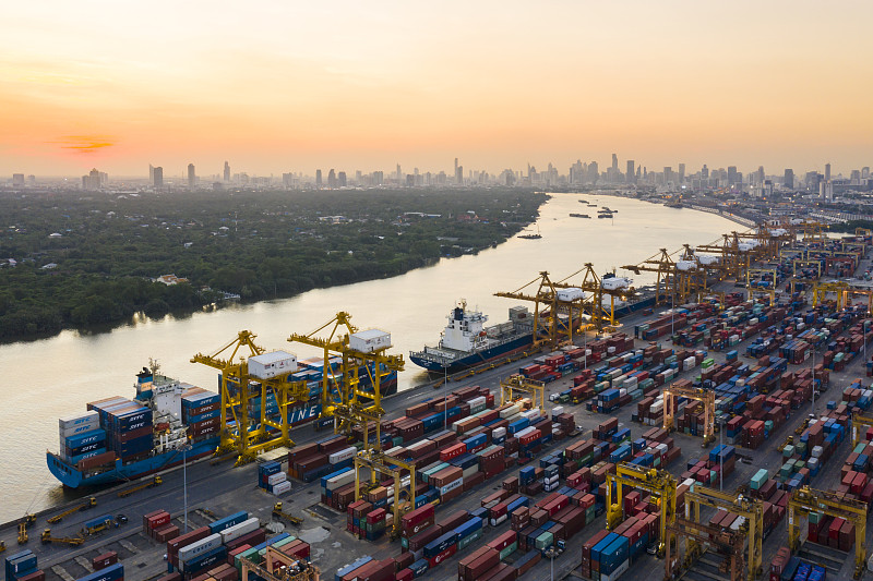 堅定信心，扎實推動經濟持續回升向好——當前中國經濟熱點問答