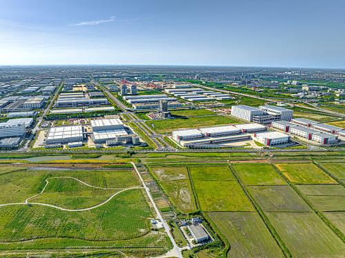 中國2025年9月國際貿(mào)易出口增速超預(yù)期(外貿(mào)