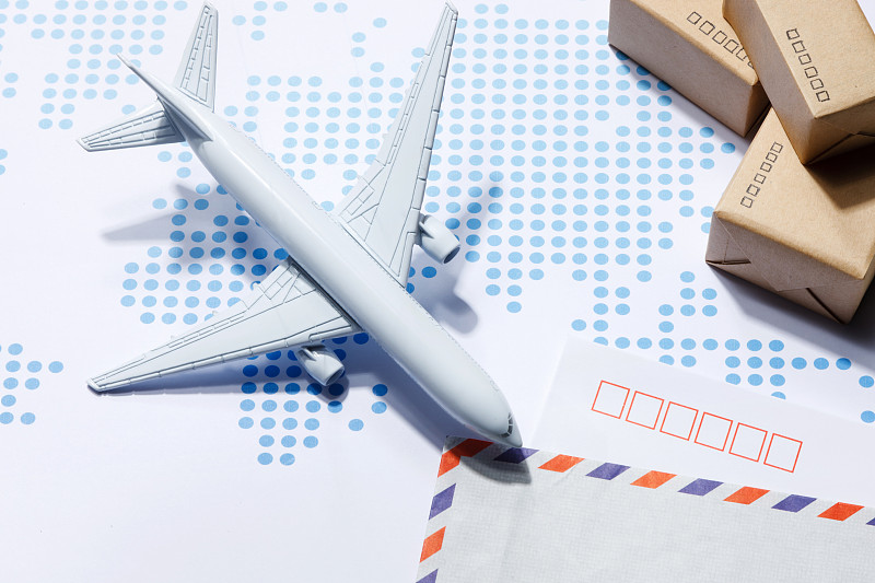 以實招硬招推動經濟持續回升向好——五部門主要負責人回應中國經濟熱點問題 以實招硬招推動經濟持續回升向好——五部門主要負責人回應中國經濟熱點問題