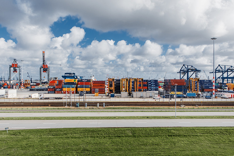 擴張船隊！K LINE接收LNG燃料汽車運輸船