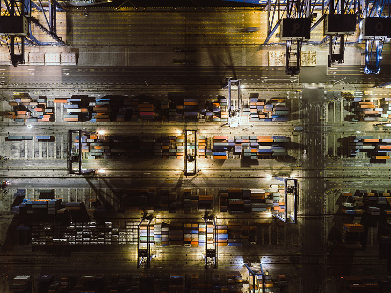 中國快遞業務量連續11年位居世界第一