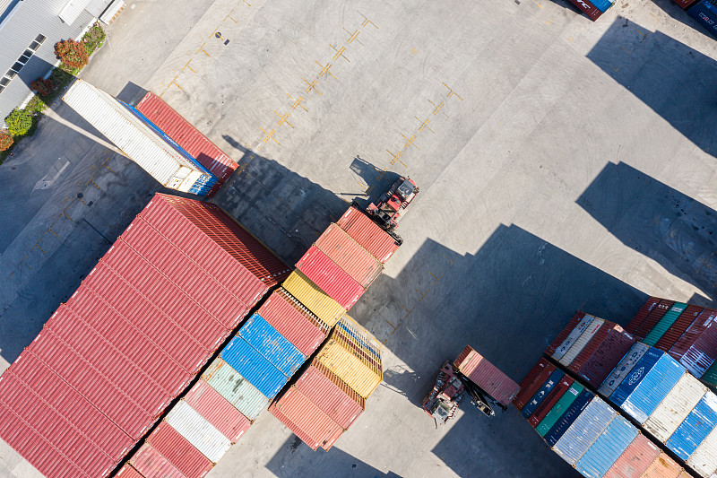 從2臺增至100多臺，中盈醫藥聯手菜鳥打造全國最大無人醫藥運輸車隊