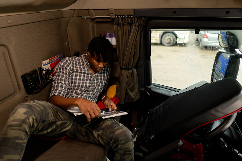 國家郵政局：順豐、京東二季度快遞服務滿意度較高