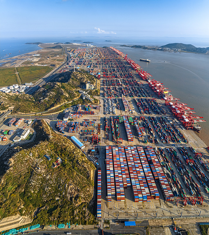 中國至美國集裝箱運費大幅跳水，后續影響幾何？（國際海運新聞資訊）