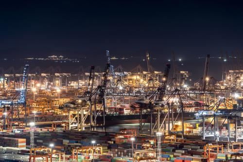 關(guān)稅或不再?美國最高法院聽證會激辯川普關(guān)