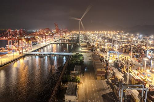 是快遞員更是黨員,德邦快遞小哥行走城市鄉