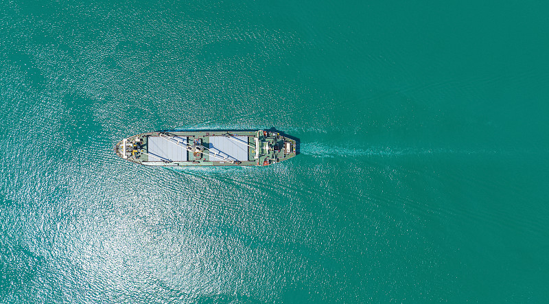 波羅的海樞紐：再接收3臺STS起重機以加強服務