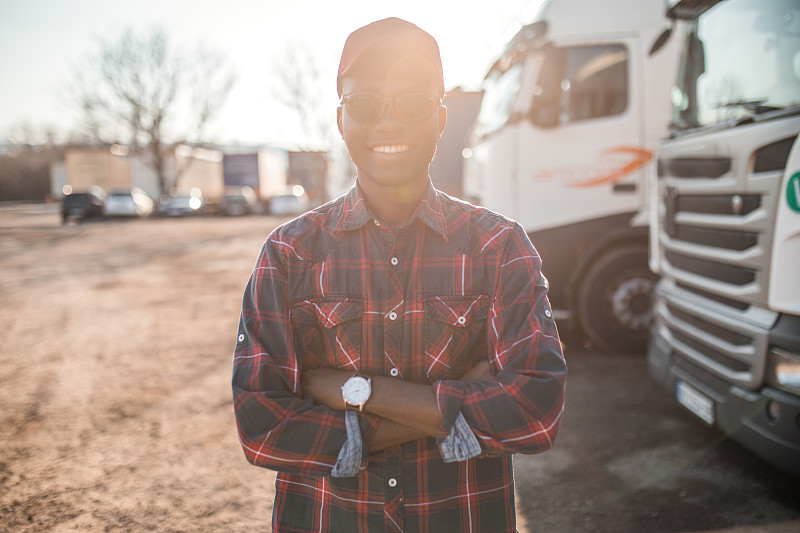 黑龍江省啟動2025年稻谷最低收購價(jià)執(zhí)行預(yù)案__上海忠信貨運(yùn)