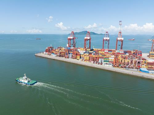 前10月民企進(jìn)出口額突破21萬(wàn)億元占外貿(mào)總值