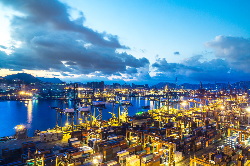 需求下滑，跨太平洋集裝箱運價暴跌