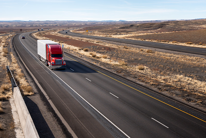 俄羅斯電商Megamarket重啟取貨點(diǎn)配送與CDEK合作布局8個(gè)網(wǎng)點(diǎn)