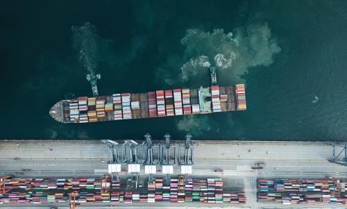 邊提價邊打折中國航空業虧損錯在機制扭曲上