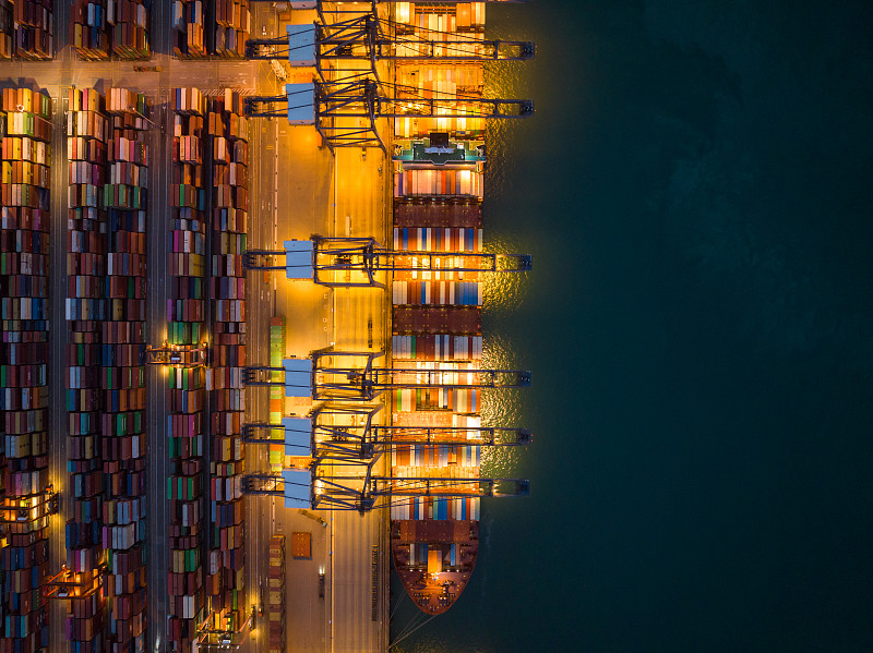 特朗普：夏威夷海嘯警報已生效，當地居民注意安全