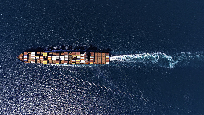 國際海運運價持續探底：WCI五連降至每FEU 2,602美元
