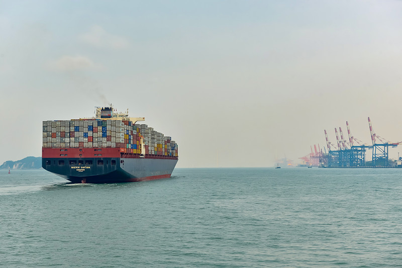 享受優惠！CMA CGM ZEPHYR通過蘇伊士運河