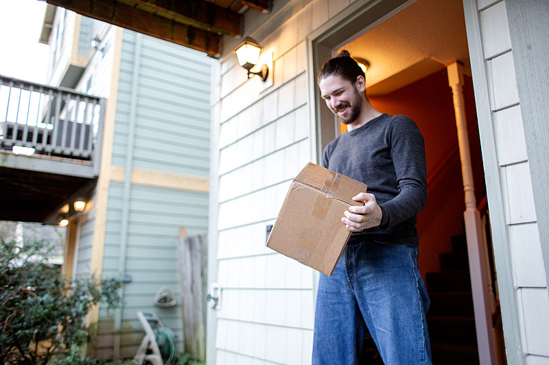 亞馬遜天貓旗艦店悄然上線，主打進口直采業務