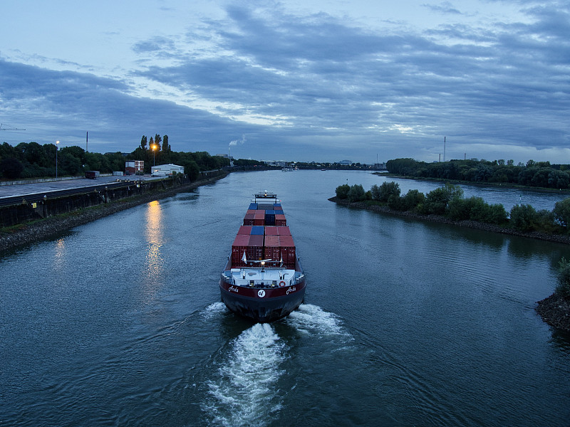 國家郵政局定調反內卷，圓通、申通漲停