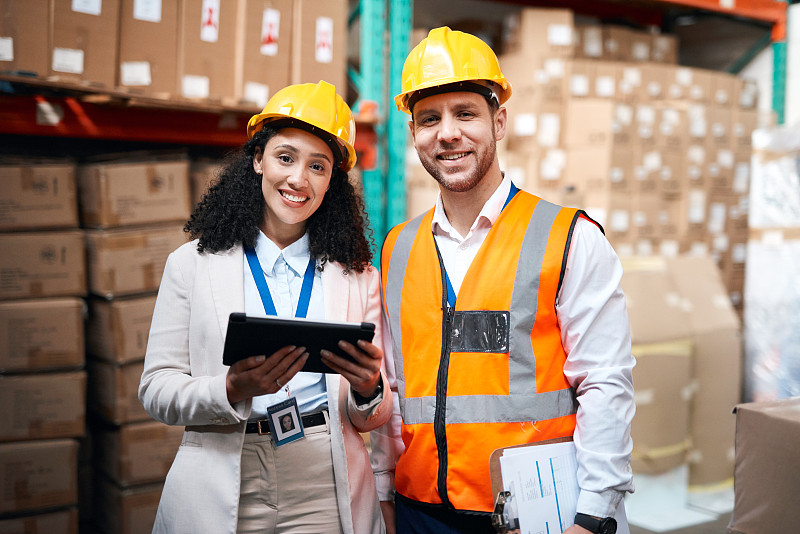 中遠海運特運與兩家碼頭簽約