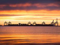 廣州空運(yùn)到美國(guó)價(jià)格運(yùn)費(fèi)是多少?今日價(jià)格