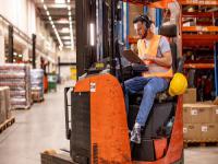 2023年航運市場將面臨挑戰，運費、運量和需求齊下降？