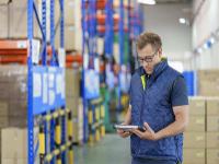 貨品固定電話終端從上海市使用海運(yùn)運(yùn)送到阿聯(lián)酋