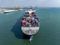 跨境電商出口忙，海外服務“不打烊”