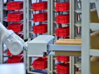 中美暫停關稅導致船公司更改航線，預計貨運量激增