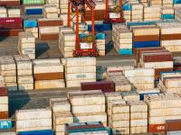 UPS宣布對接下來的節日購物季征收包裹附加費，最高達97美分