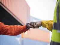 1至7月國家鐵路發送貨物23.31億噸