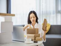 阿聯酋新稅規定：個人進口超300迪征收關稅；煙草稅率翻倍