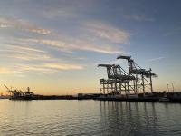 樣品化妝棉/卸妝棉從北京市采用海運(yùn)貨代抵達(dá)瑞士——盧塞恩