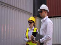 人民幣兌美元中間價報7.1460，上調62點