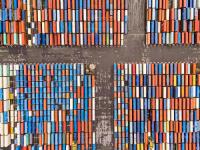 支付寶：超10萬個驛站快遞柜現在可“碰一下”取快遞