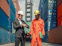 碼頭工人集體罷工!導致美國西海岸碼頭陷入癱瘓