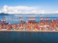 全球關稅變動，“小包裹”時代結束？