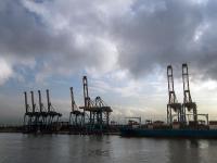 商品茶葉C.機械從南京市選用輪船物流配送至喀麥隆——加魯阿