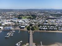 美元指數延續反彈，推動美元兌日元繼續走高，等待向上突破