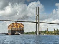 以軍擴大加沙地面行動人道危機加劇 新一輪?；鹫勁杏型? />
</a>
<span id=