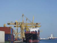 一年后跨境進口電商是要“收”還是“放”？