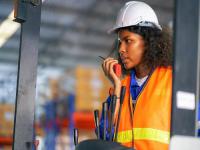 前三季度中國社會物流總額同比增長5.4%上海國際物流