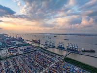 Temu跨境電商加速本地化戰略（2025 年底英國本土訂單占比將達 50%）